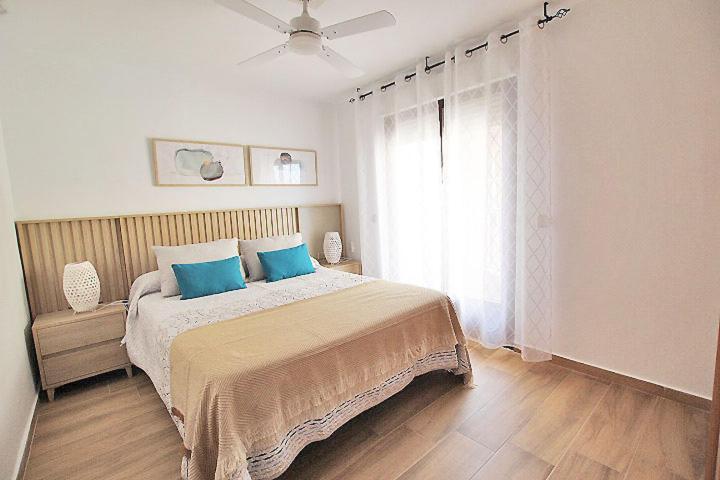 Apartamento Apartamento Europa Primera Linea De Playa Guardamar Guardamar del Segura Exterior foto