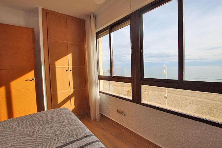 Apartamento Apartamento Europa Primera Linea De Playa Guardamar Guardamar del Segura Exterior foto